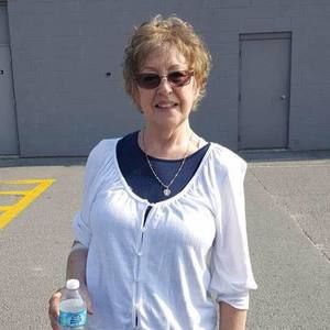 Meet your Posher, Jacquelyn